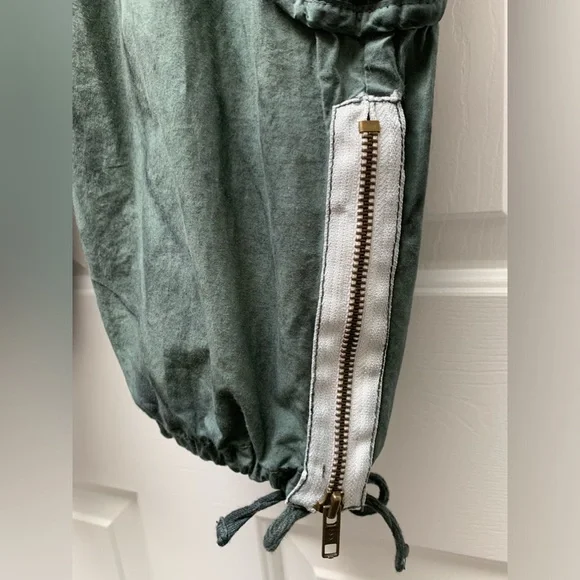 DDP Woman - Picture 3 of 16